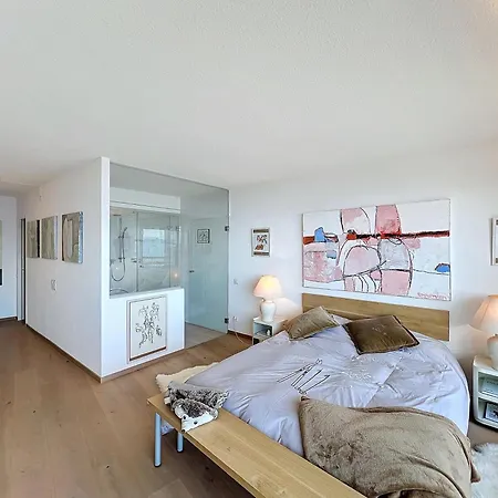 Super Art And Design Apartment *